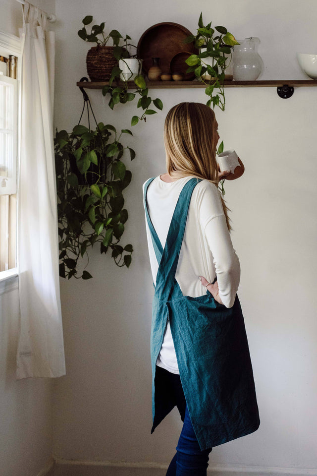 Cross Back Cotton Apron – Adult, One-Size-Fits-Most (Easy-On, No-Tie Design)