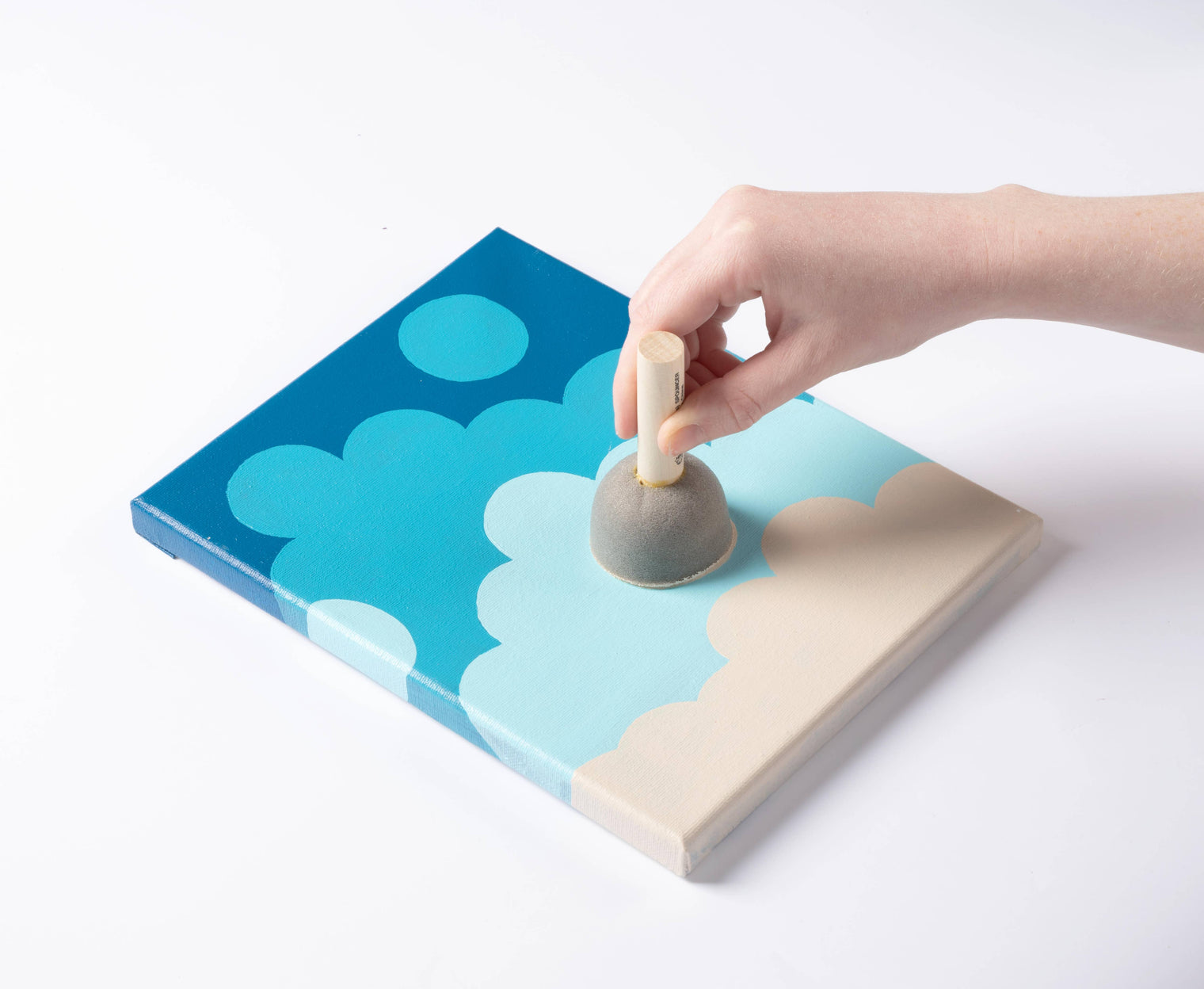 FolkArt Large Spouncer Stenciling Sponge – Foam Paint Applicator with Wooden Handle (1-3/4")