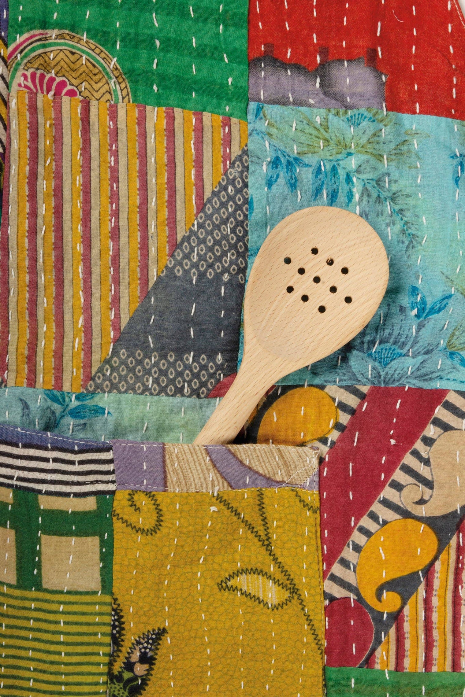 Kantha Apron – Reversible Cotton Kitchen Apron with Pockets, Primitives by Kathy