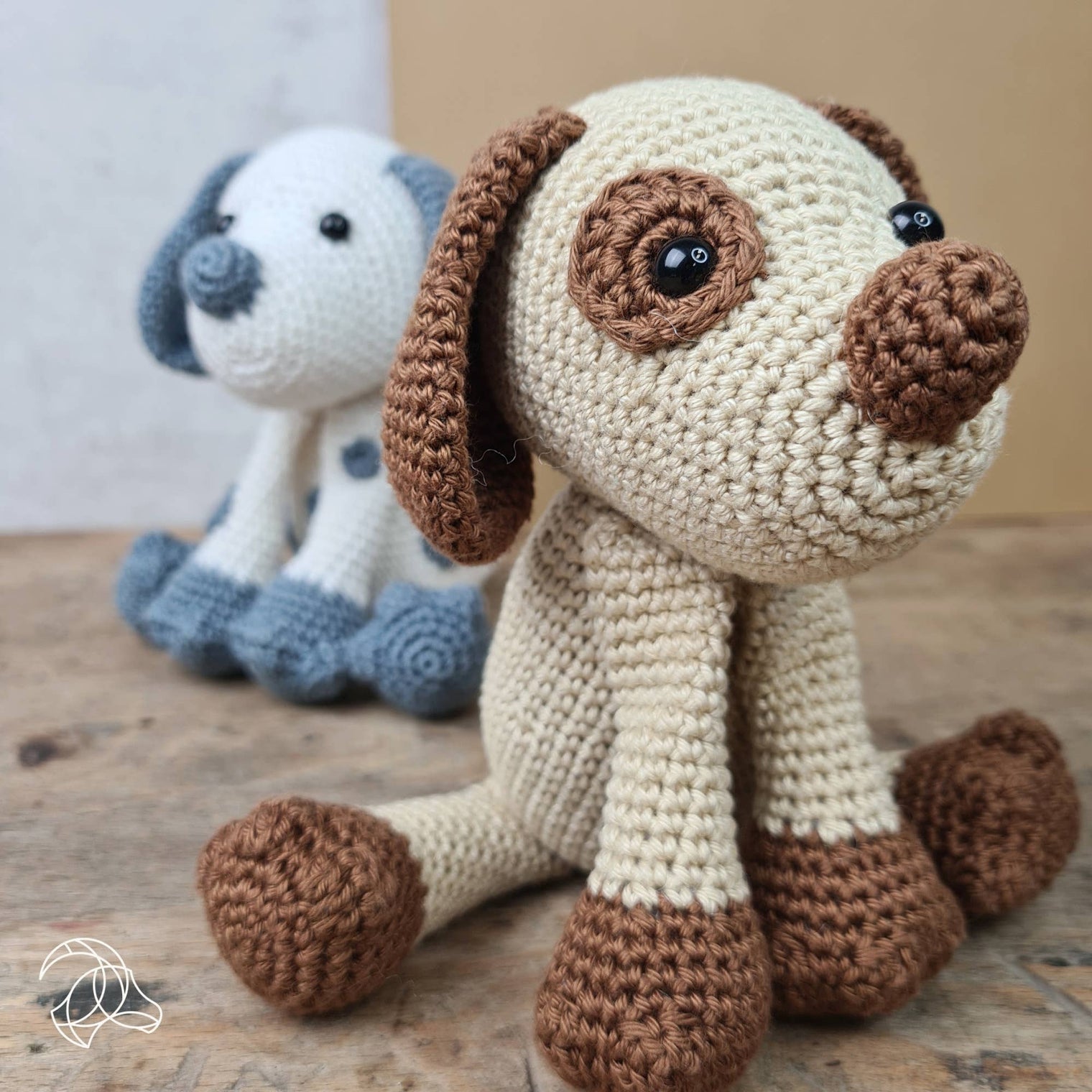DIY Crochet Kit, Fiep Puppy – Amigurumi Dog Crochet Kit (20 cm Height)- 2.5 mm Crochet Hook NOT Included