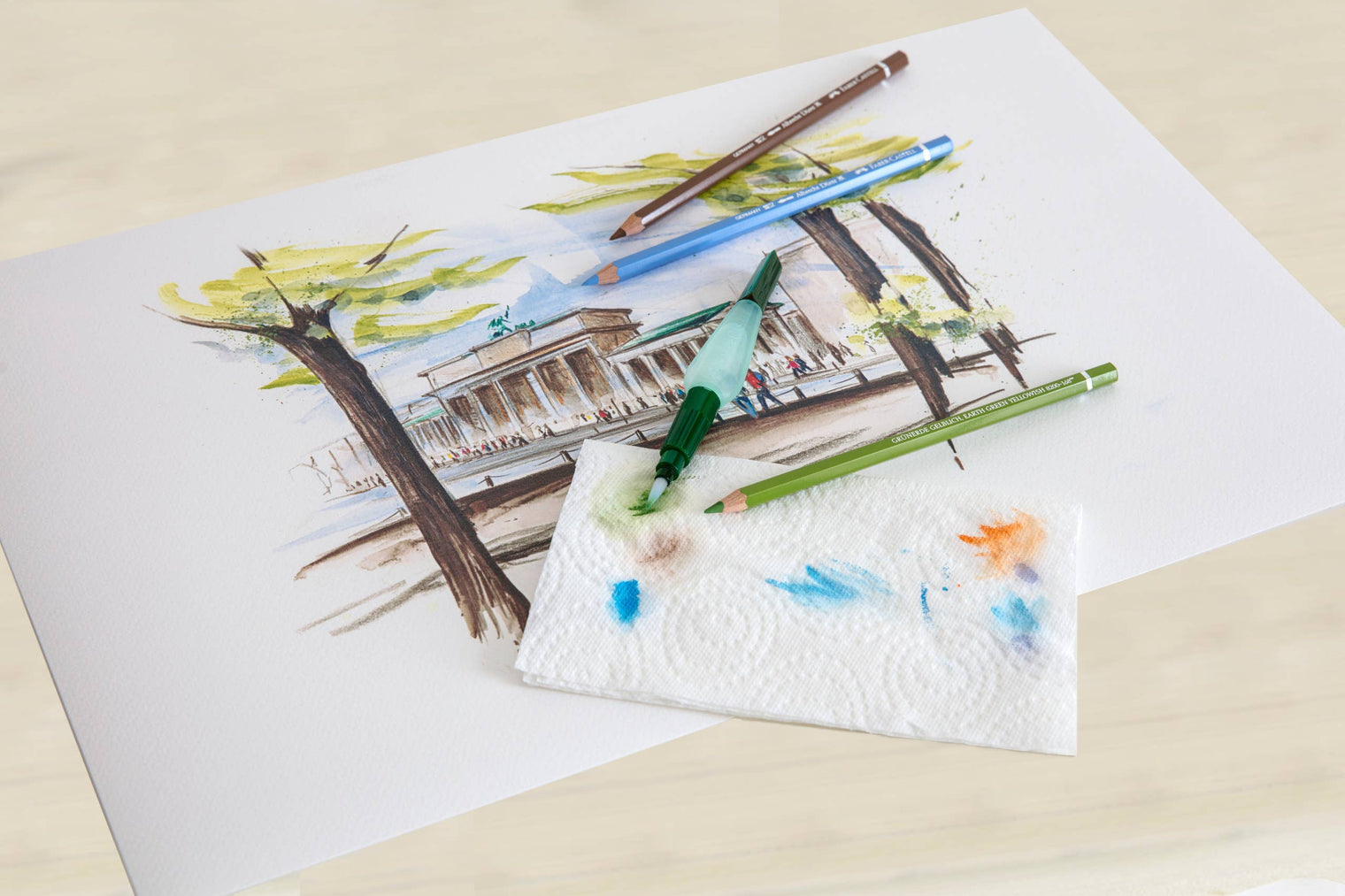 Art & Graphic Refillable Water Brush – Medium Water Tank Paint Brush, Faber-Castell