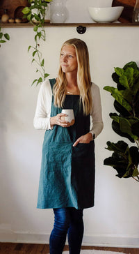 Cross Back Cotton Apron – Adult, One-Size-Fits-Most (Easy-On, No-Tie Design)